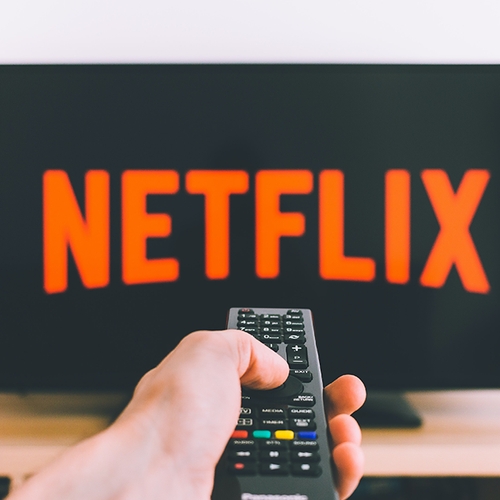 Netflix: "Vanaf dit najaar extra betalen voor delen account"