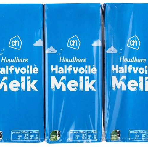 Afbeelding van Albert Heijn roept melk terug vanwege ziekmakende bacterie