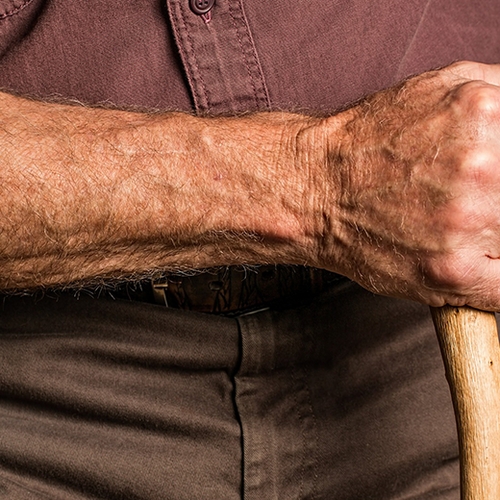 Nieuw onderzoek: Kwetsbare ouderen kunnen moeilijk passende zorg vinden