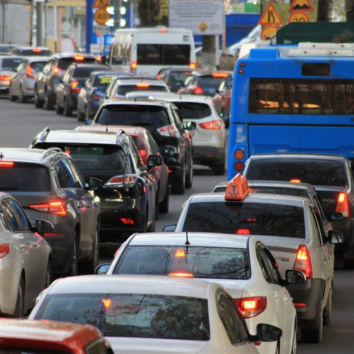 Afbeelding van Onderzoek: Door rekeningrijden zal het aantal auto's juist toenemen