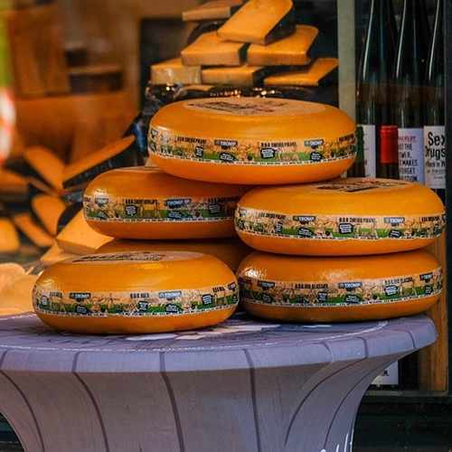 Afbeelding van Waarom is een pondje kaas zo duur?