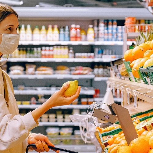 Supermarkten vrezen voor lege schappen door quarantaine personeel