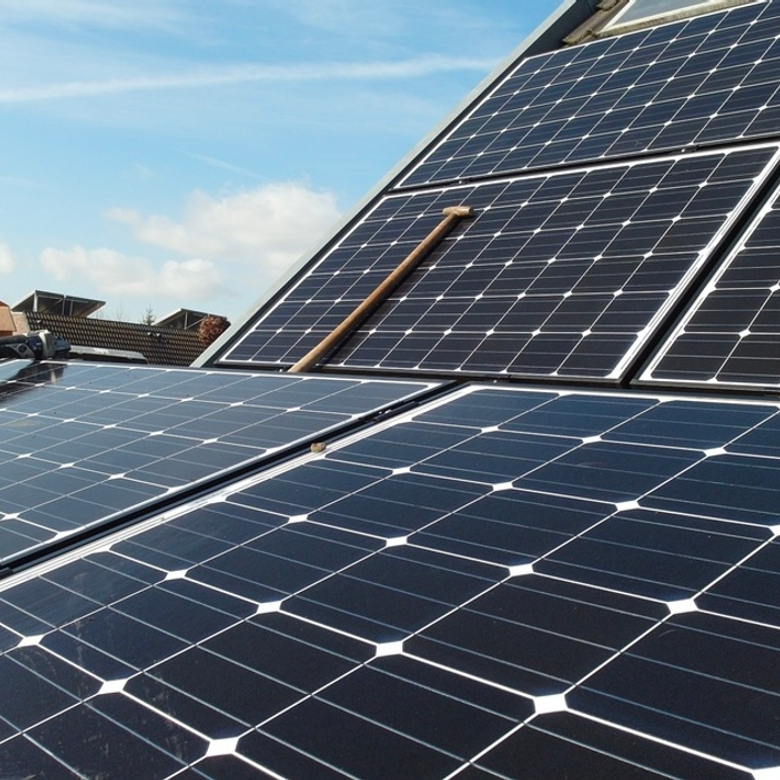 Afbeelding van Vattenfall komt met terugleverkosten voor bezitters van zonnepanelen